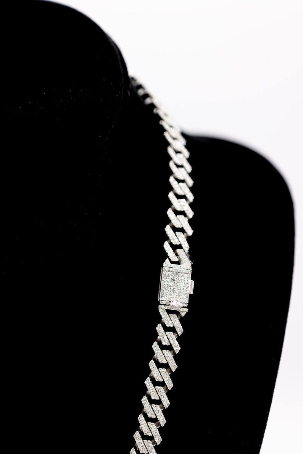 10K Necklace - 8.7CT Miami Cuban White Gold 8mm