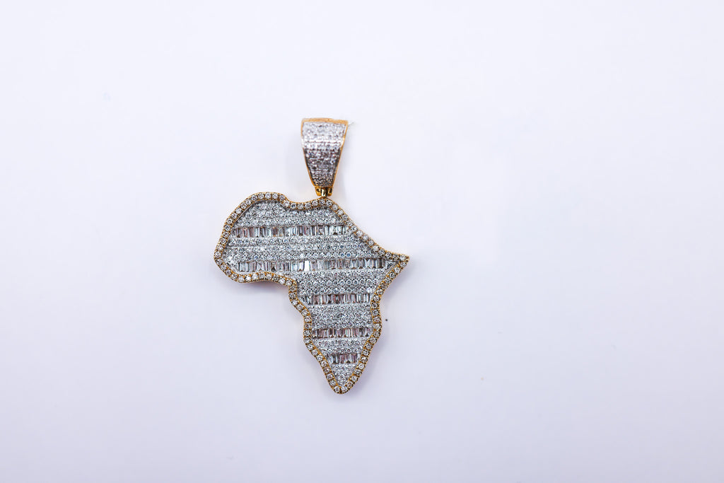 Africa Charm 10K Gold 1.14 CTW