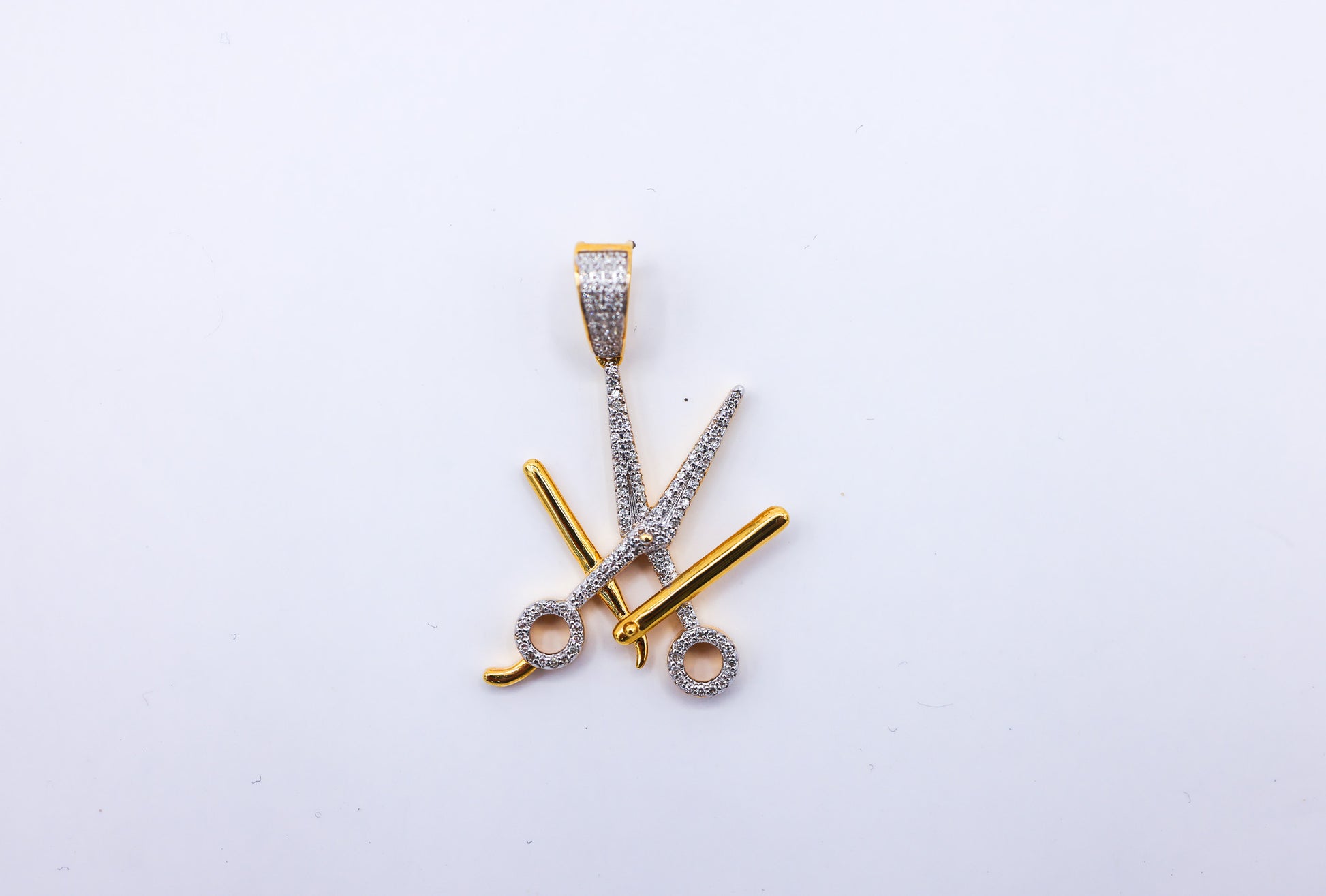 Scissors 10K Gold 0.42 CTW