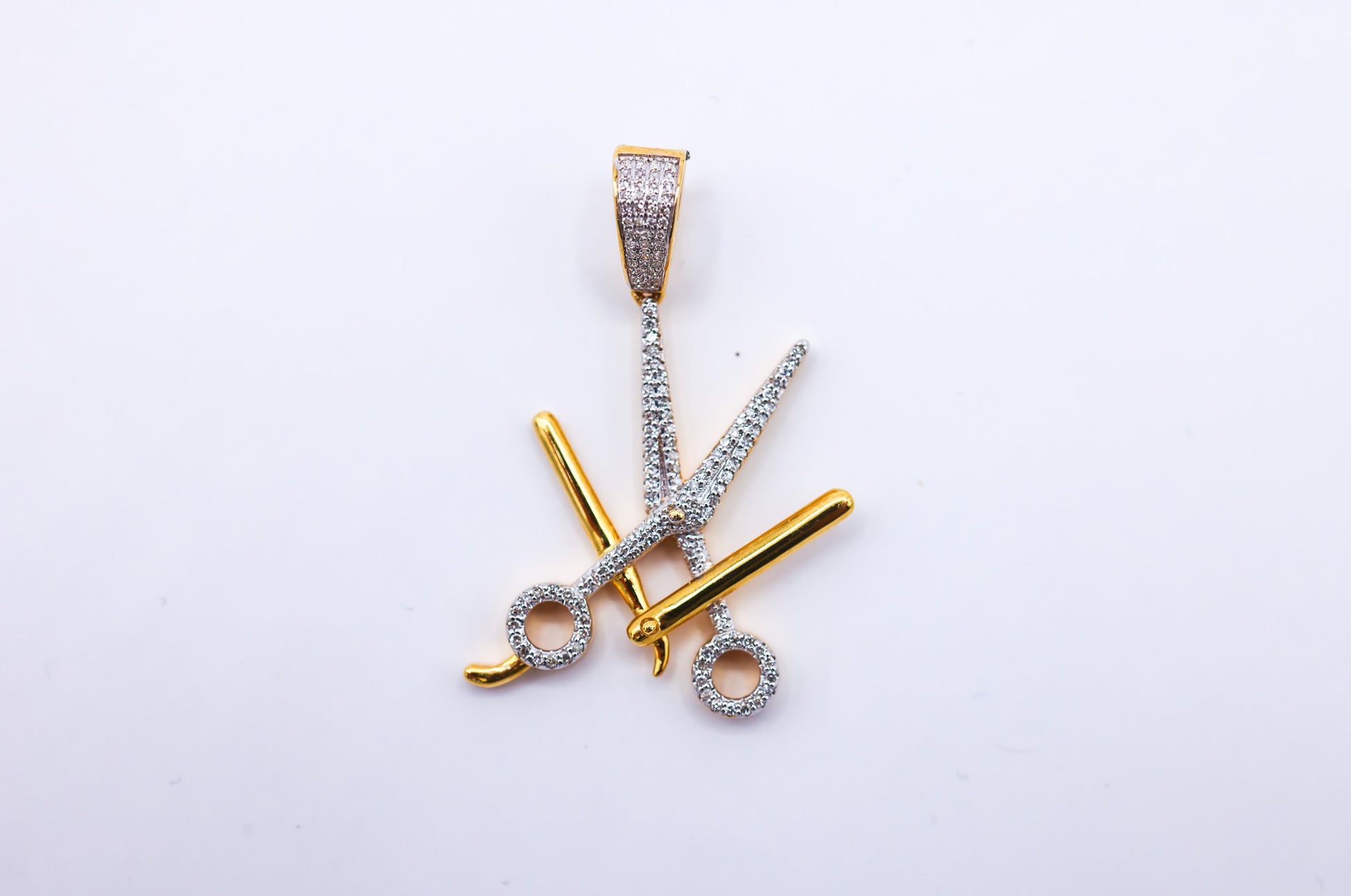 Scissors 10K Gold 0.42 CTW