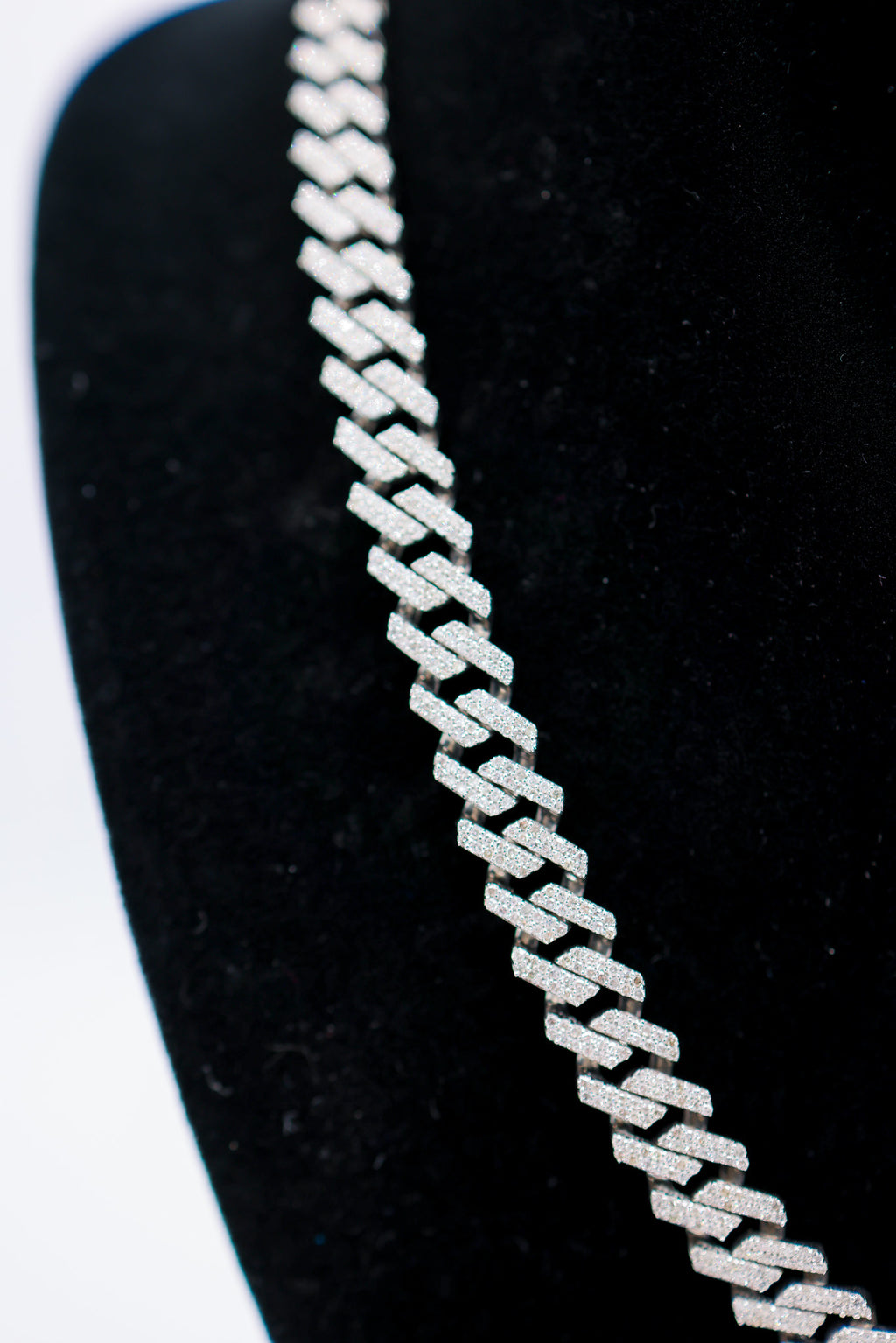 10K Necklace - 8.7CT Miami Cuban White Gold 8mm