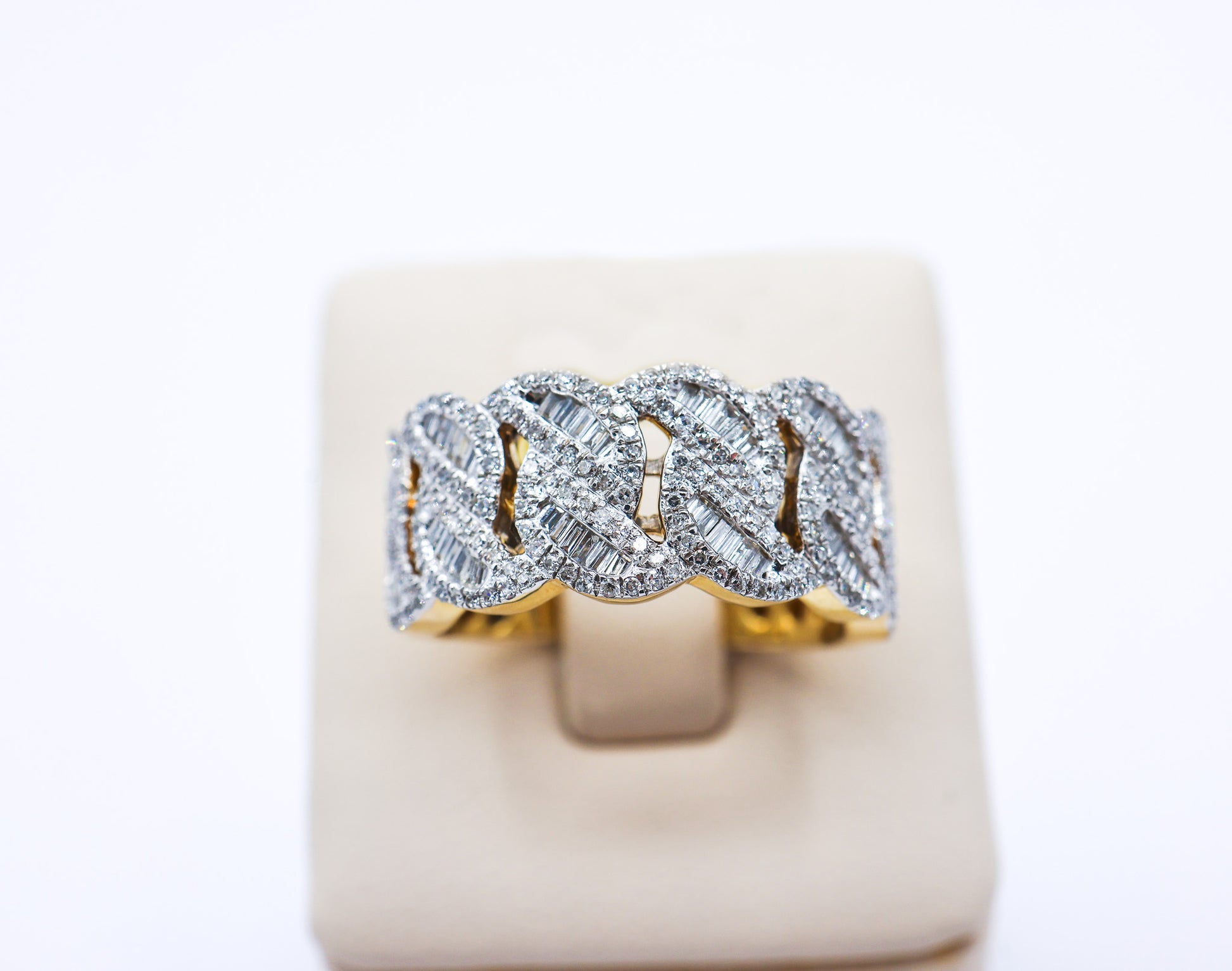 10K 1.00-1.04CT Baguette Cuban Link Mens Diamond Ring