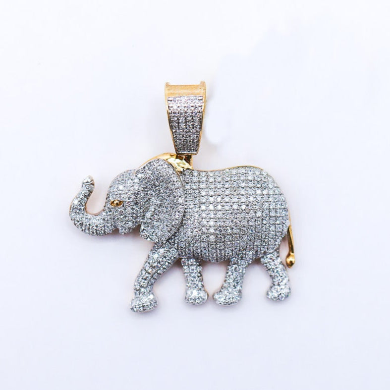 Elephant Charm 10K gold 1.20 CTW
