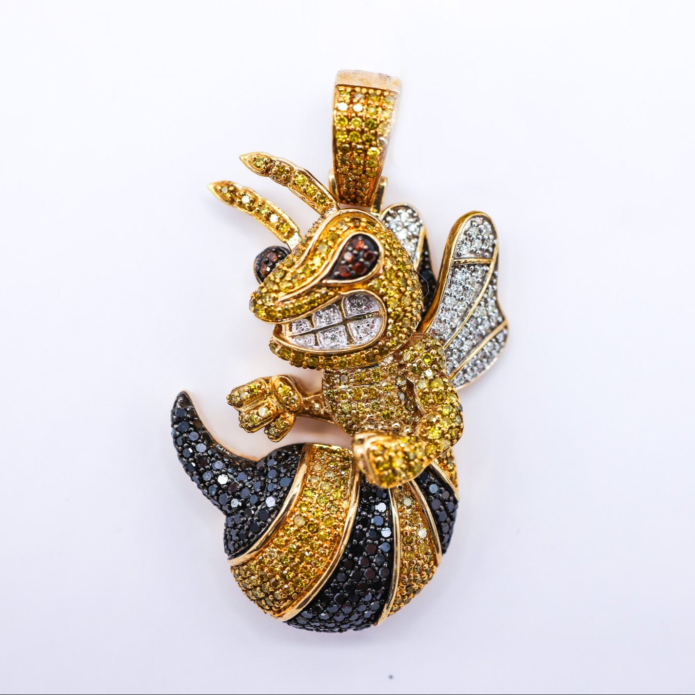 Bumble Bee 10K Gold 2.53CTW