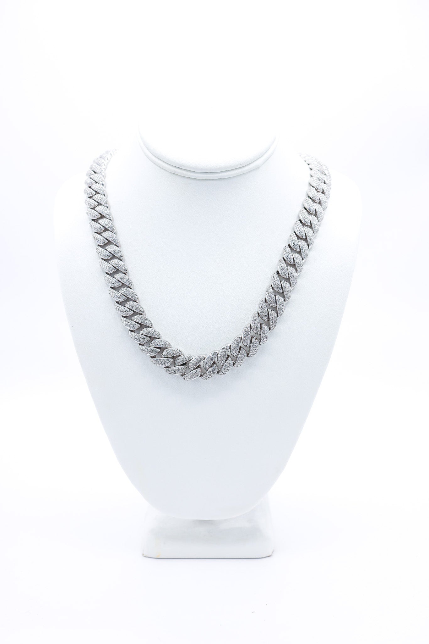 Cuban 15MM 30.09 CTW