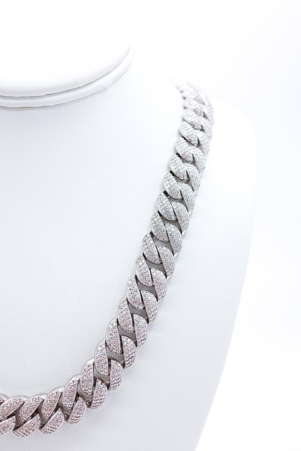 Cuban 15MM 30.09 CTW