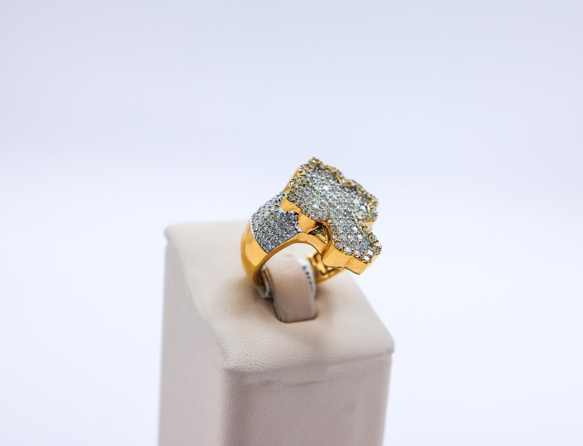 10K Gold 2.69 CTW 3D Multi-Diamond Cross Ring