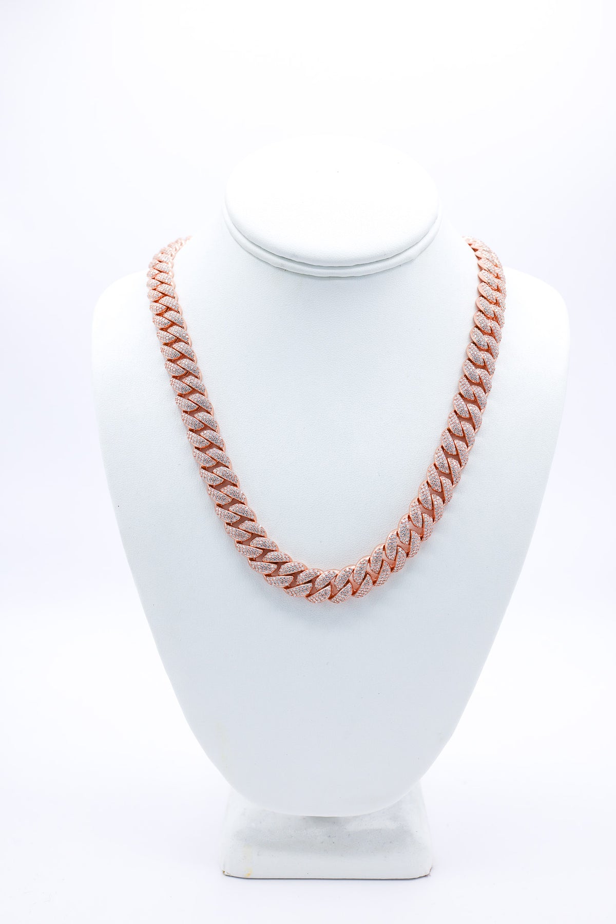 Cuban Rose 12MM 21.62 CTW Moissanite Chain