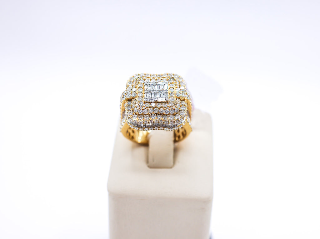 10K 6.05CT Multi-Diamond Baguette Border Mens Diamond Ring