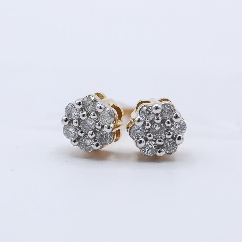 10K 0.16CT Flower Earrings