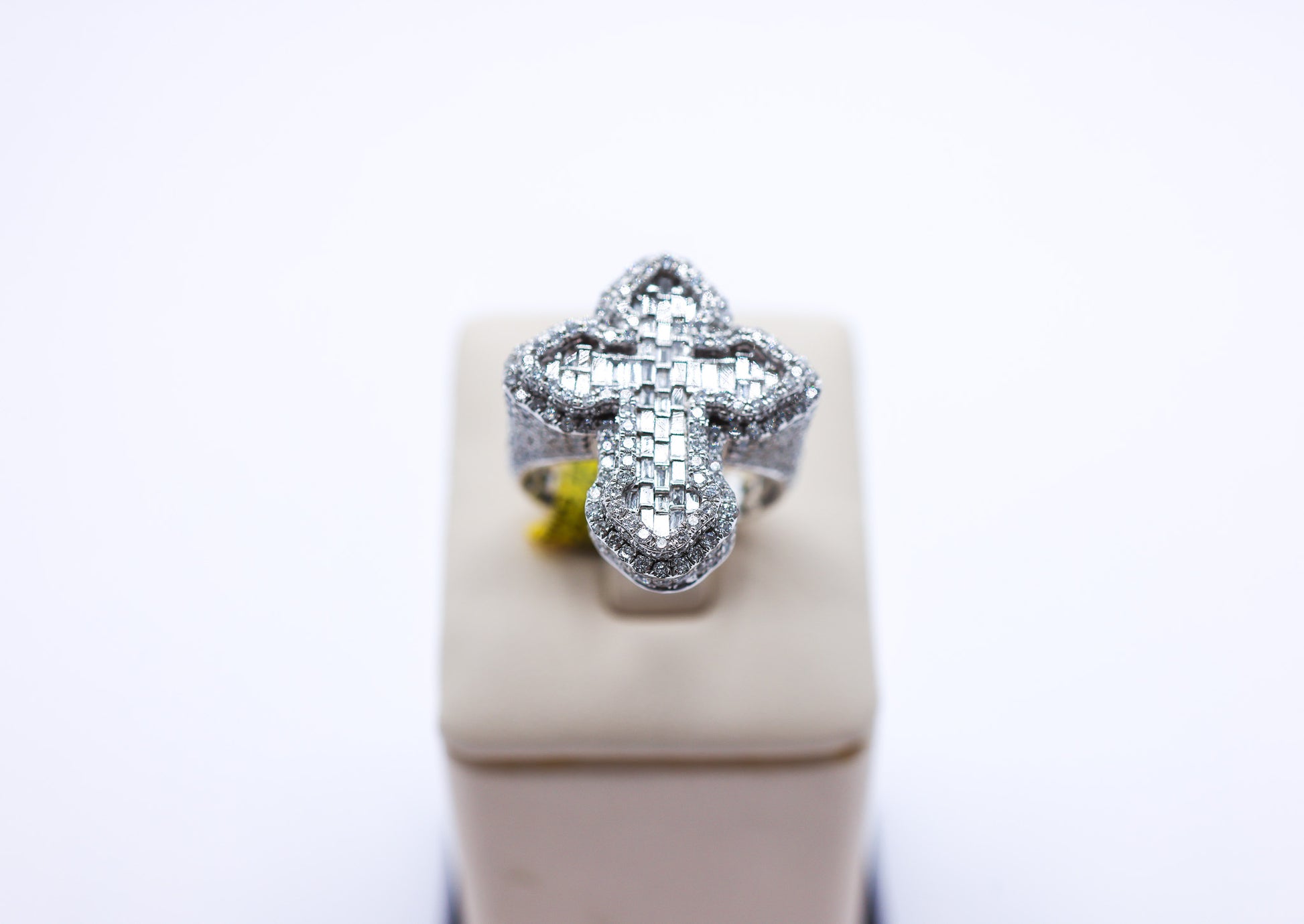 10K Gold 3.72 CTW White Gold 3D Custom Cross Diamond Ring