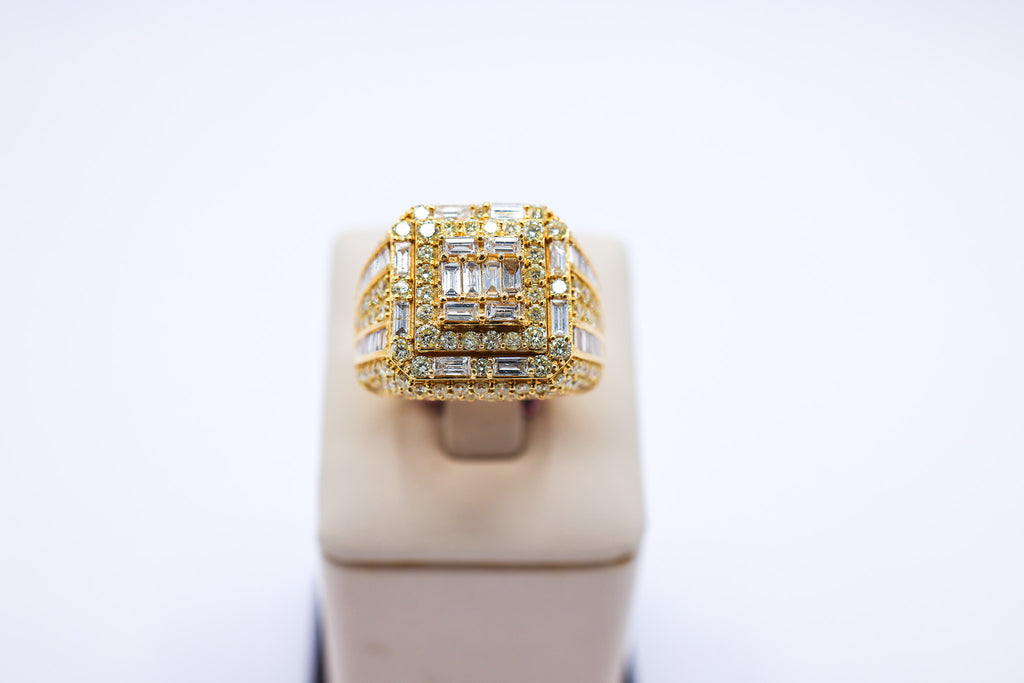 10K Yellow Gold 5.61-5.62CTW Baguette Multi-Diamond Mens Ring
