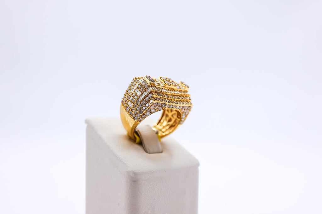 10K Gold 5.52 CTW Elevated Rectangle Baguette Diamond Ring