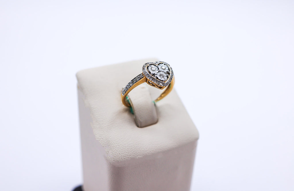 10K Gold 0.37 CTW Multi-Diamond Heart Ring