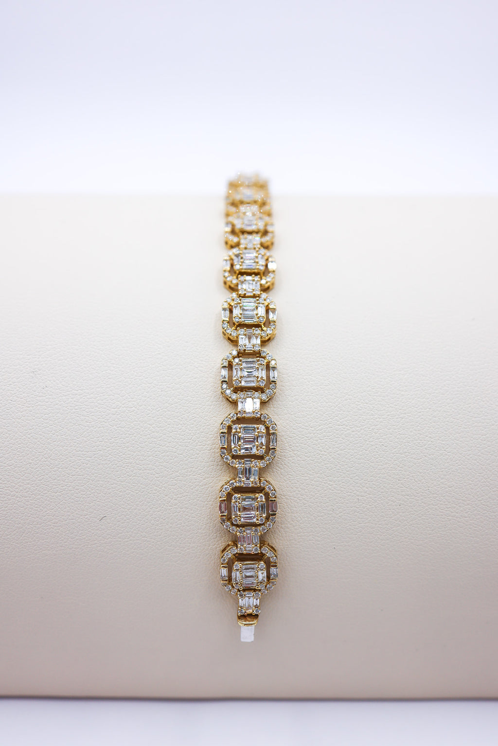 Mens Diamon Bracelet 10K 7.32 CTW