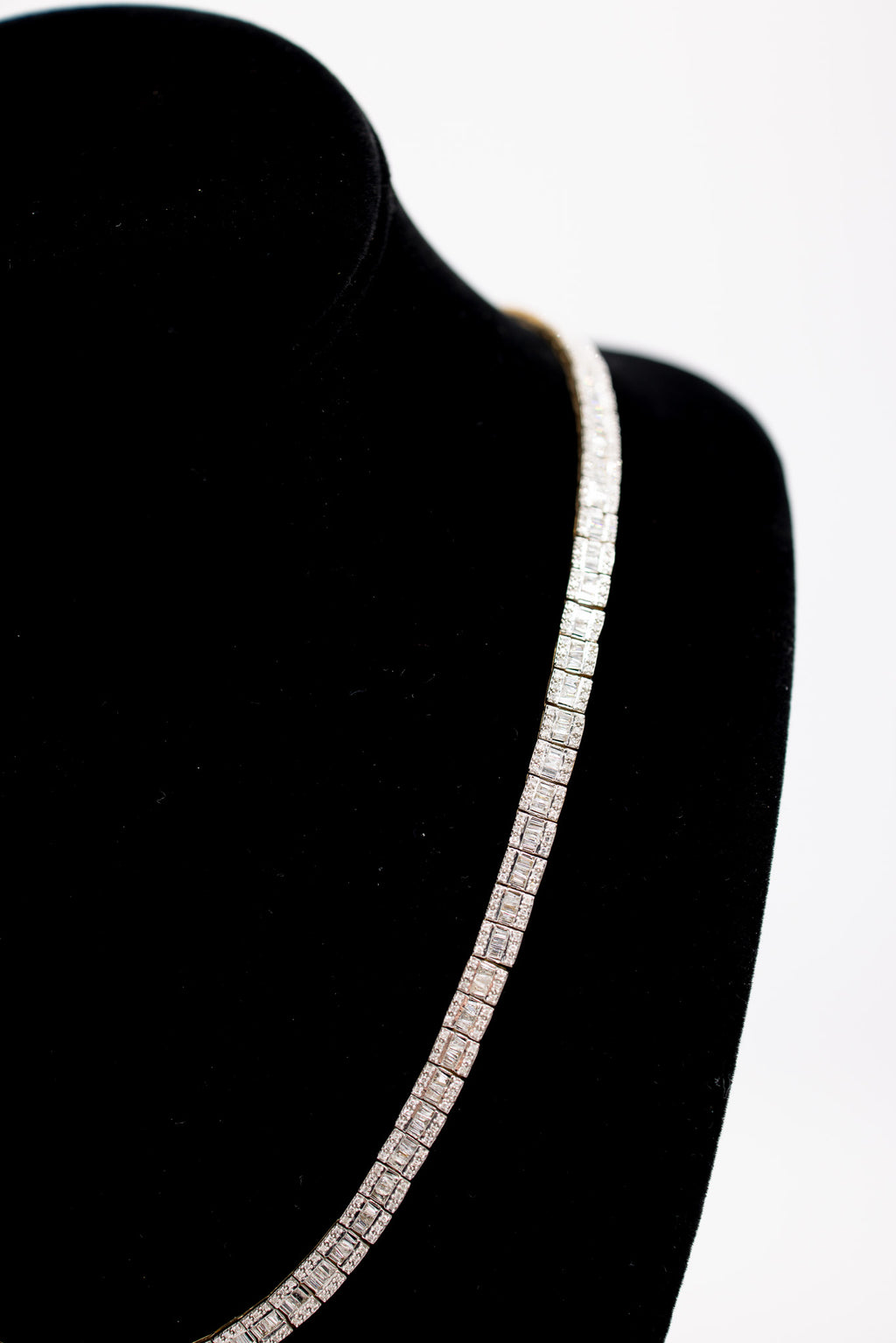 Baguette Tennis Chain 10K Gold - 4CT Diamonds
