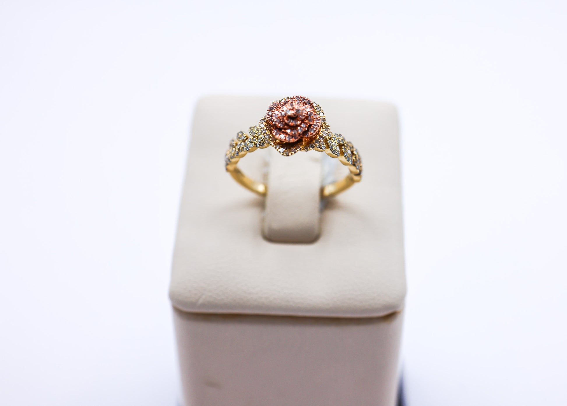 10K Gold 0.36 CTW Two-Toned Rose Diamond Ring