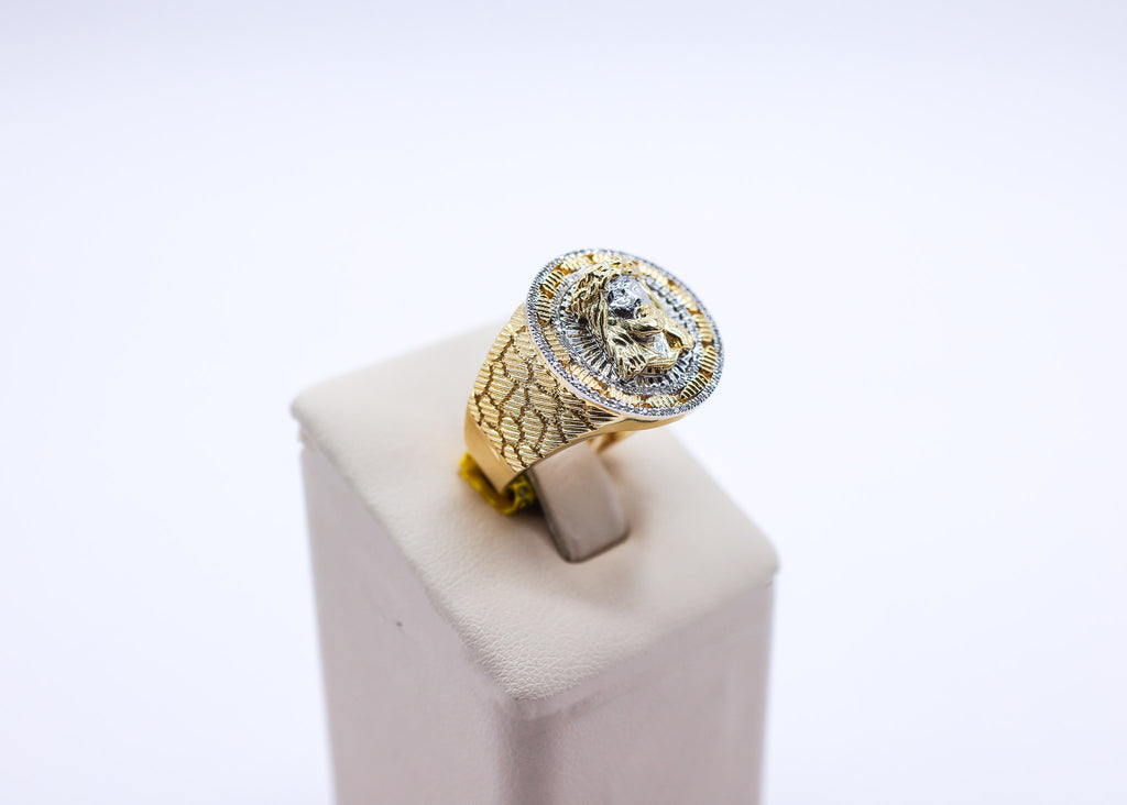 10K 0.15CTW Jesus Head Nugget Texture Diamond Ring
