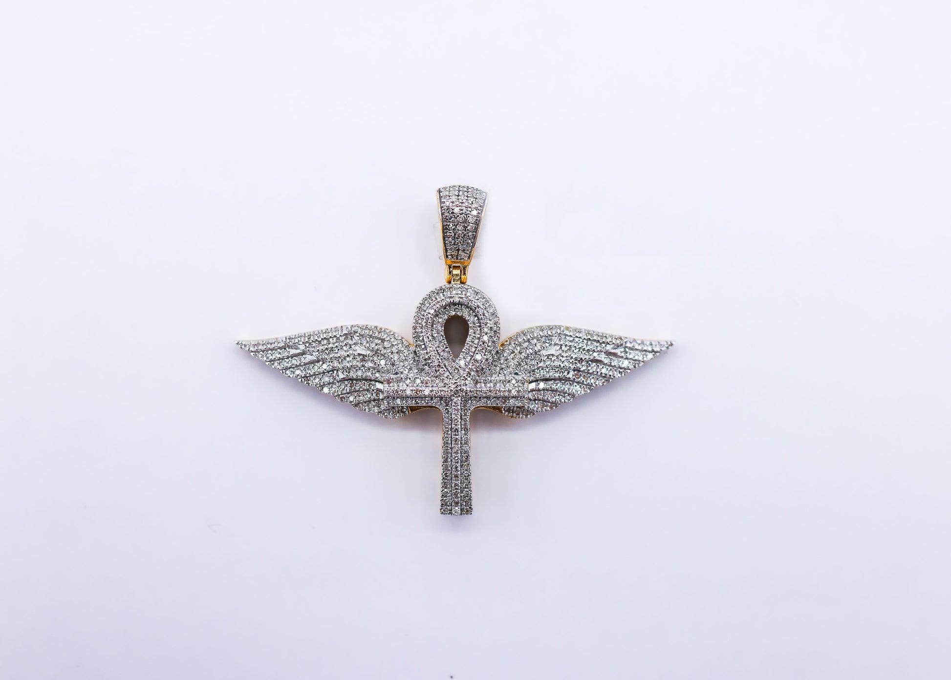 Amkh Charm 10K gold 0.82 CTW