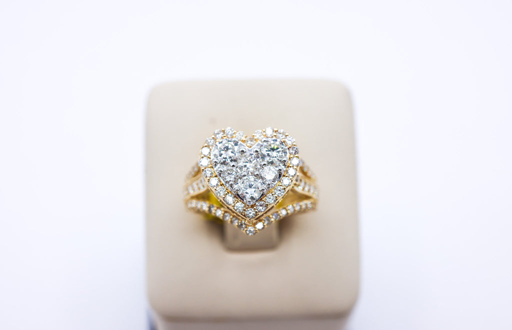 10K 2.07CTW Triple Row Multi-Diamond Heart Ring