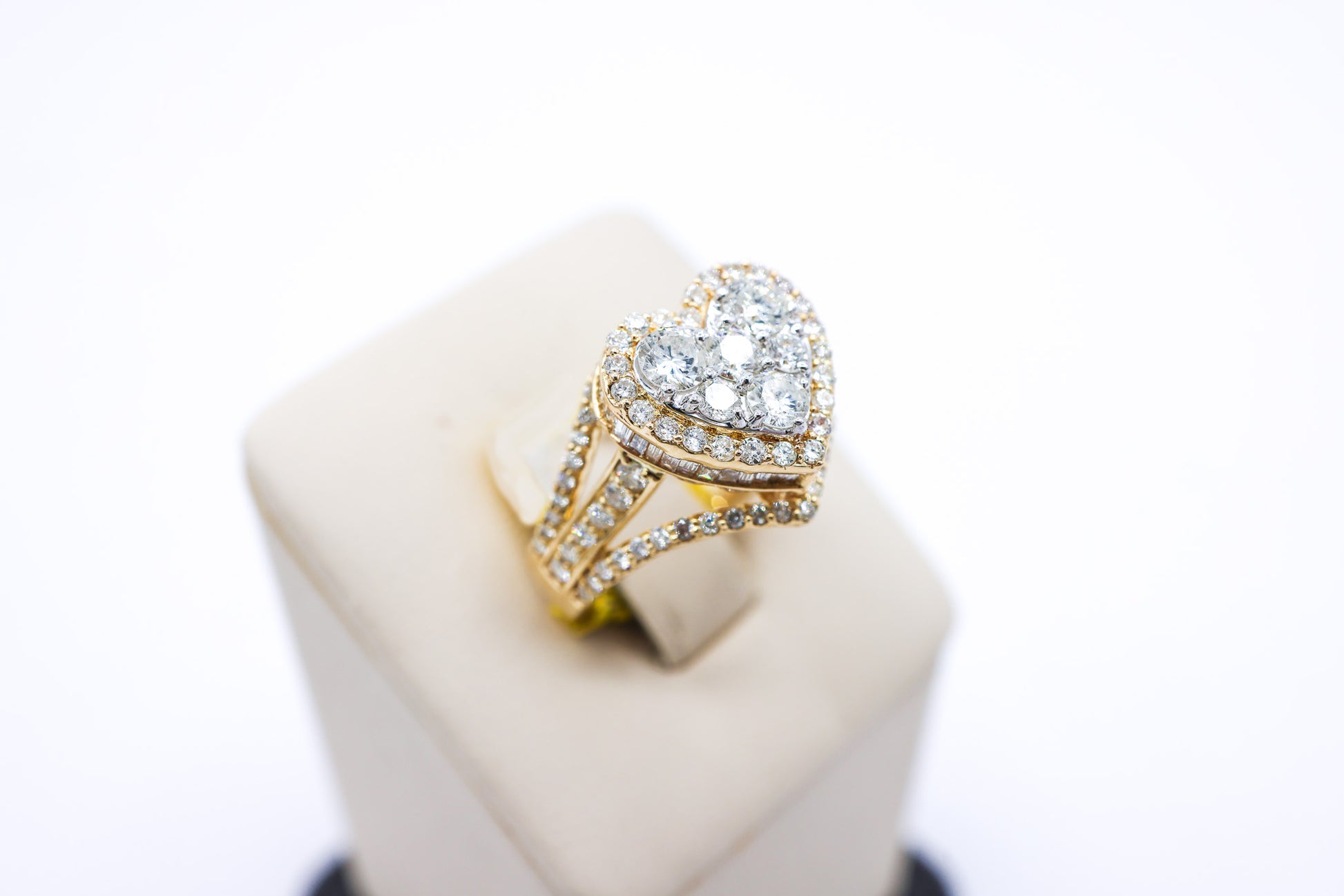 10K 2.07CTW Triple Row Multi-Diamond Heart Ring