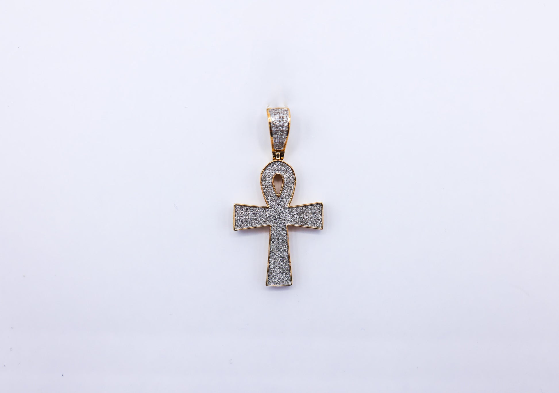 Amkh Charm 10K Gold 0.50 CTW
