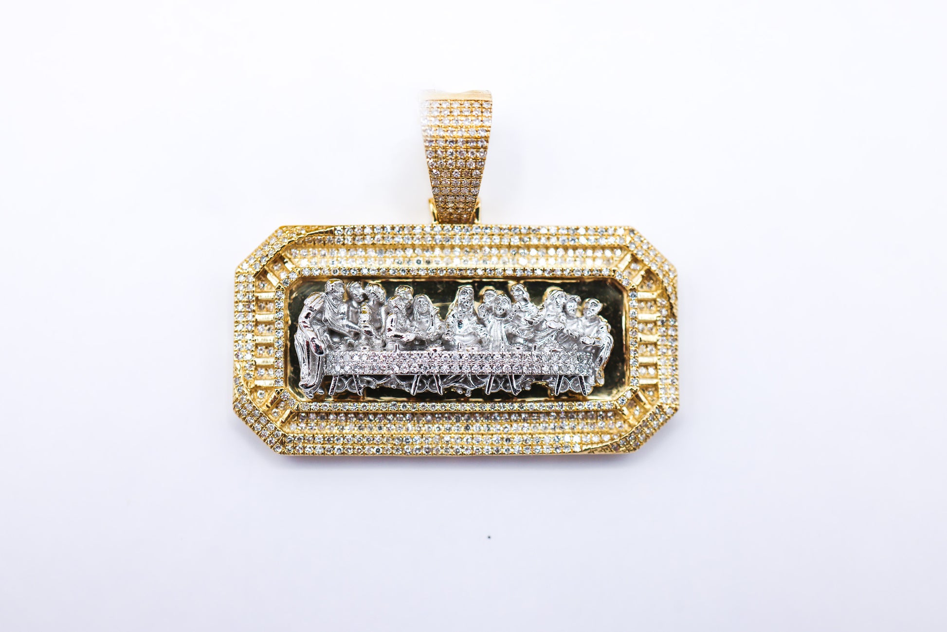 10K 1.52-1.55CT D-PENDANT MEN RDS "LAST SUPPER"
