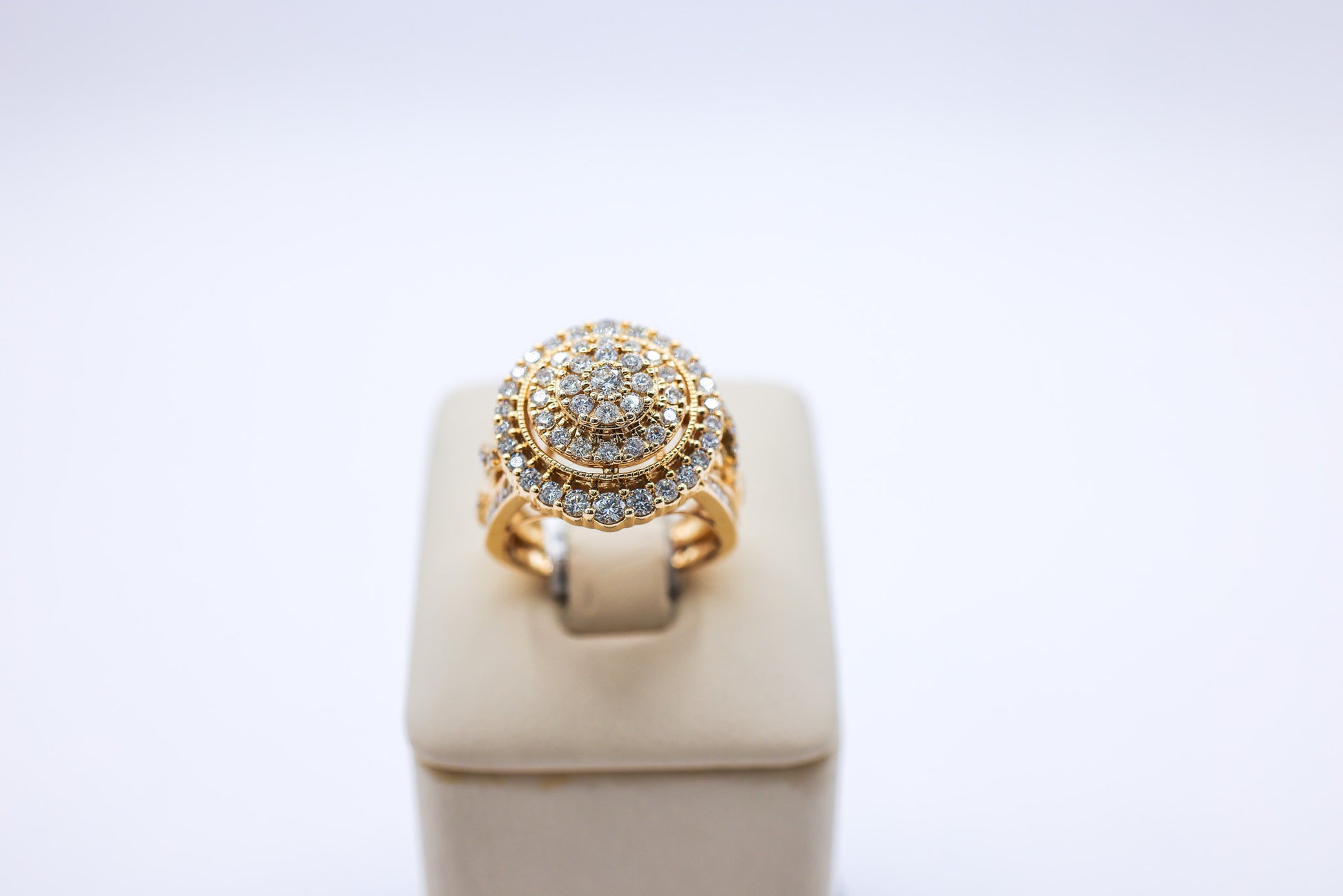 Adore Custom Circle 14K Gold 1.95 CTW Ladies Ring