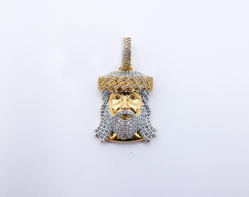 Jesus Charm 10K 1.40 CTW