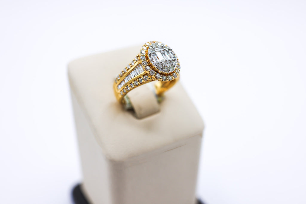 10K Yellow Gold 1.50 CTW Elevated Oval Baguette Diamond Ring
