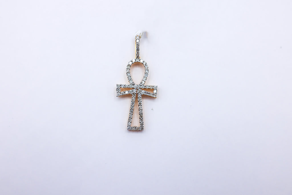 Amkh Charm 10K Gold 0.60 CTW