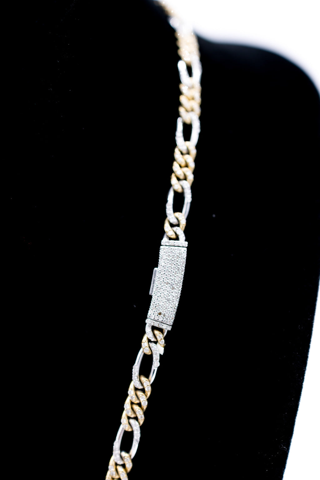 Figaro Chain 10K Gold 4.79 CTW 5mm