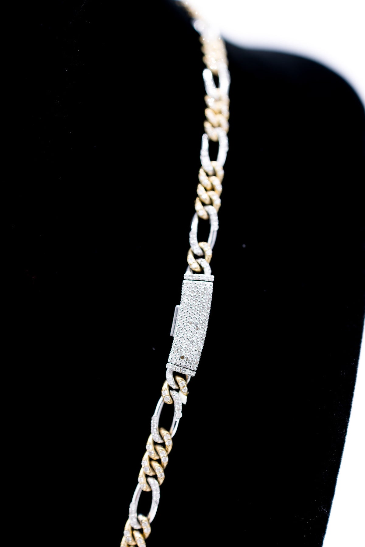 Figaro Chain 10K Gold 4.79 CTW 5mm
