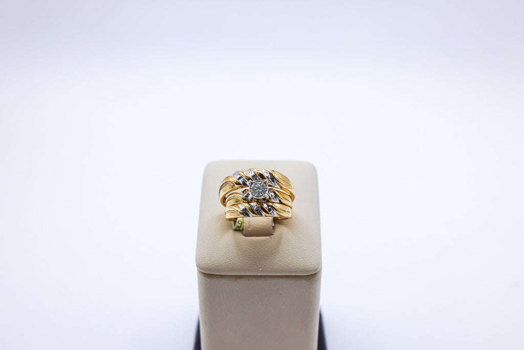 10K 0.05CTW Fluted Wedding Set