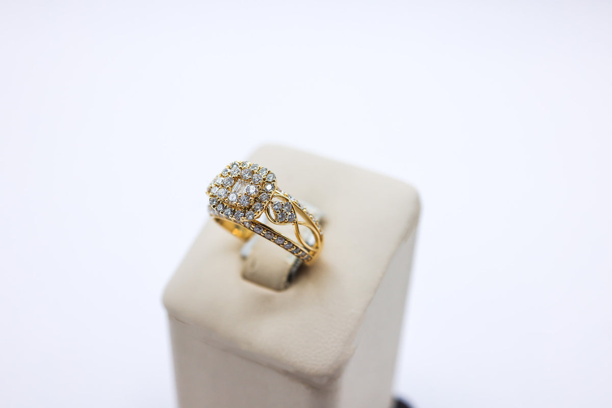 10K Gold 1.20CTW Princess Cushion Cut Twisted Shank Ladies Diamond Ring