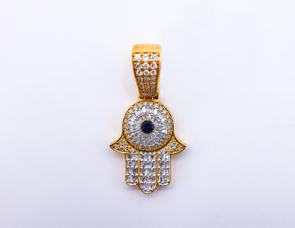 Hamsa Hand 10K 1CTW