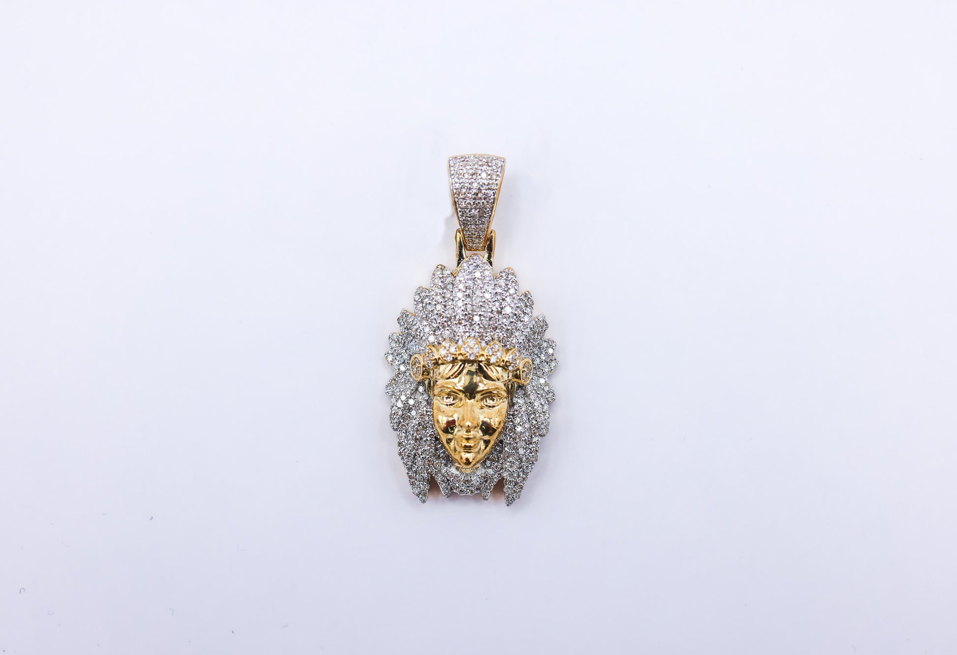 Red indian Charm 10K 2.15CTW