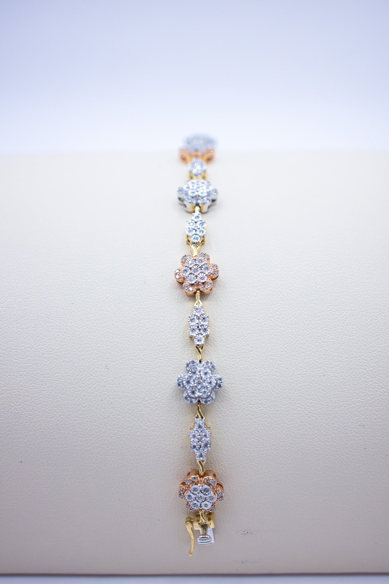 Gold Flower 10K 1.02CT D-BRACELET