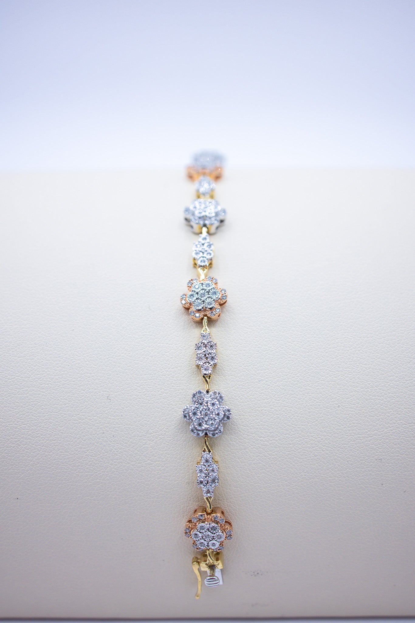 Gold Flower 10K 1.02CT D-BRACELET