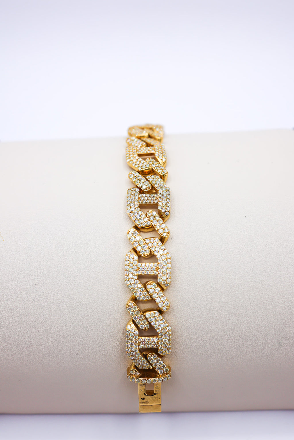 Cuban Infinity Bracelet 10K Gold 12.47 CTW