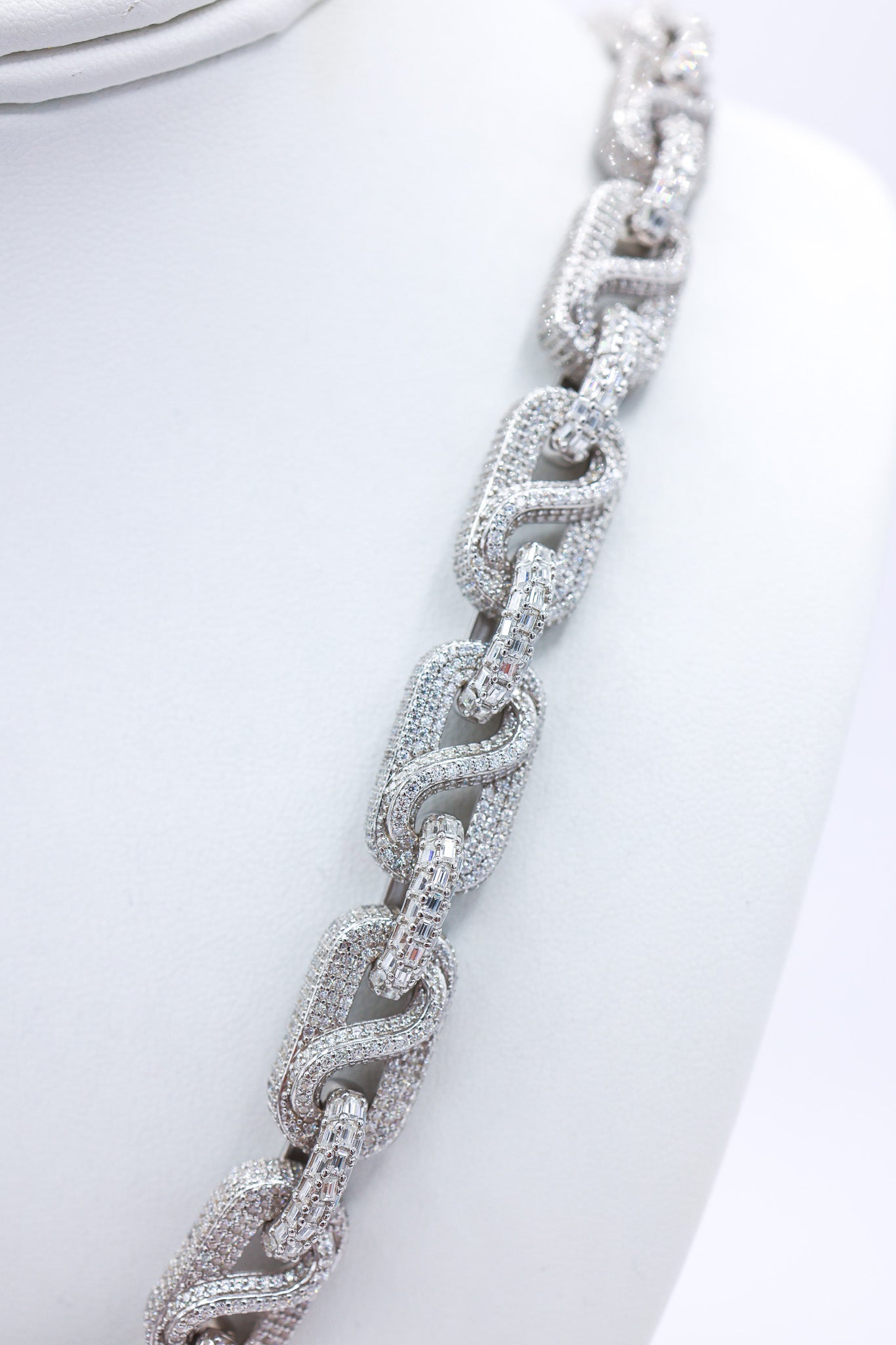 Infinity Link 57.94 CTW