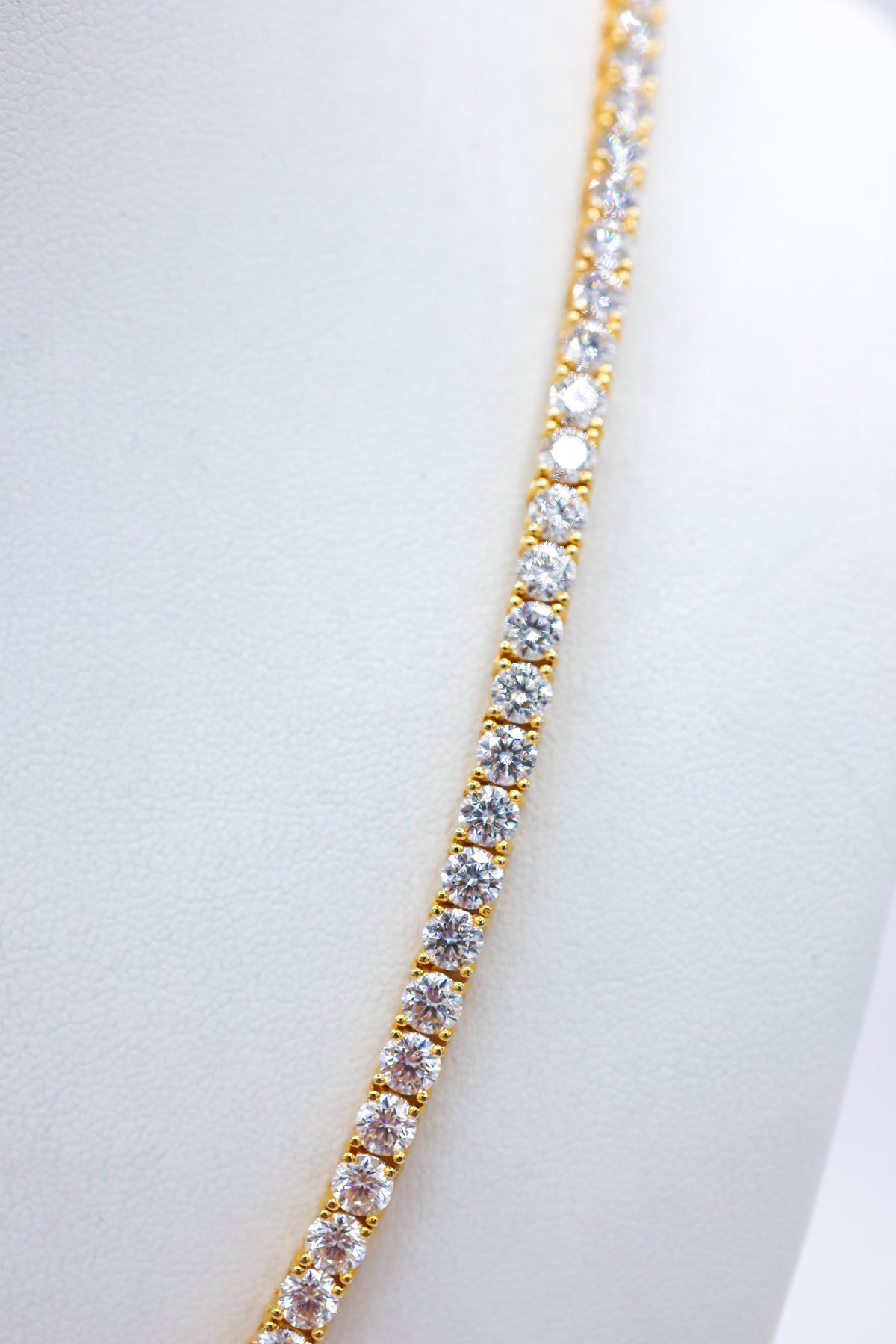 Yellow Tennis 4MM 35.09 CTw