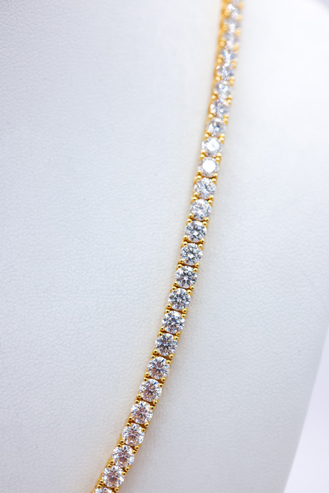 Yellow Tennis 4MM 35.09 CTw