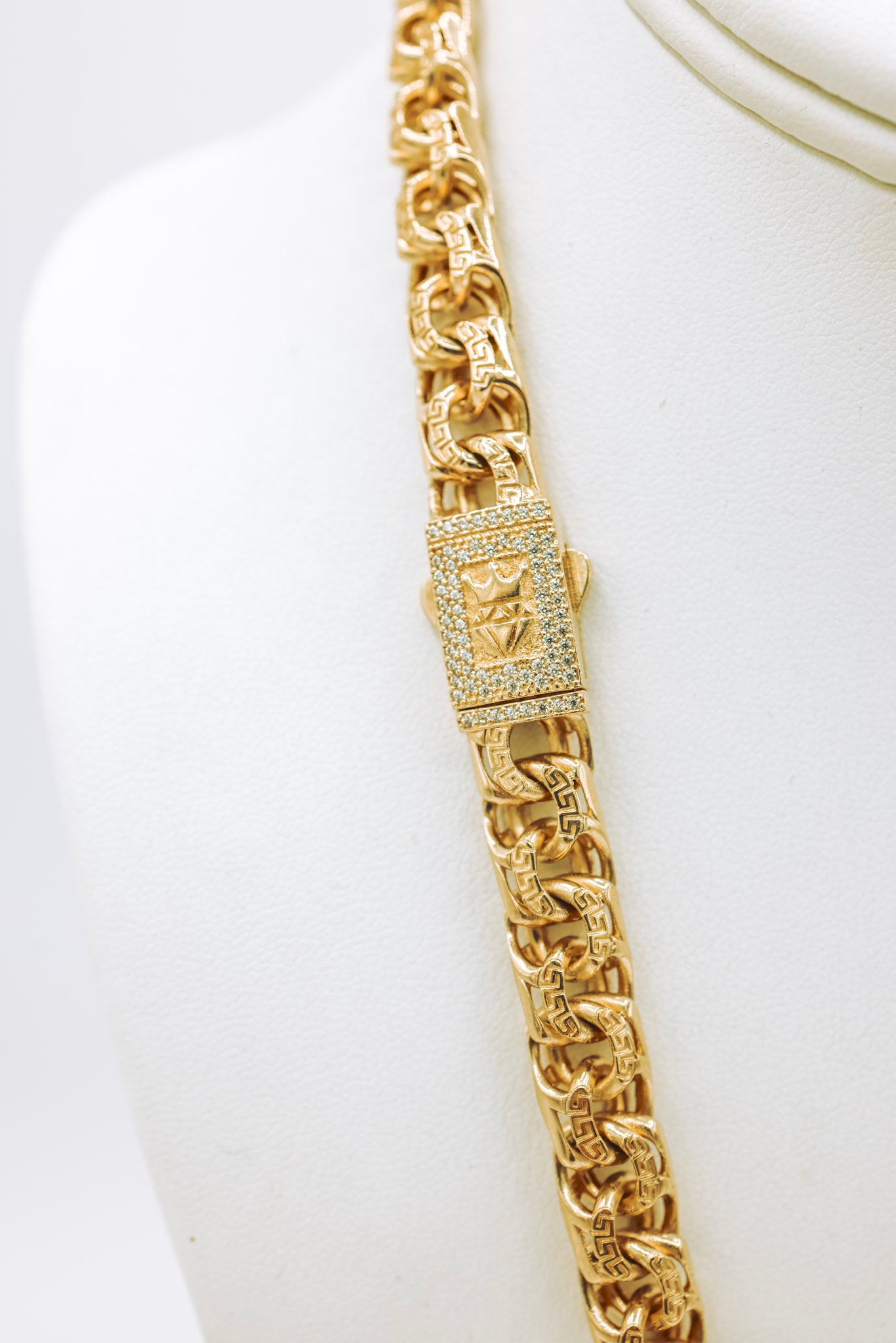 GG Chino Chain 10K Gold 22 inch 55.5G