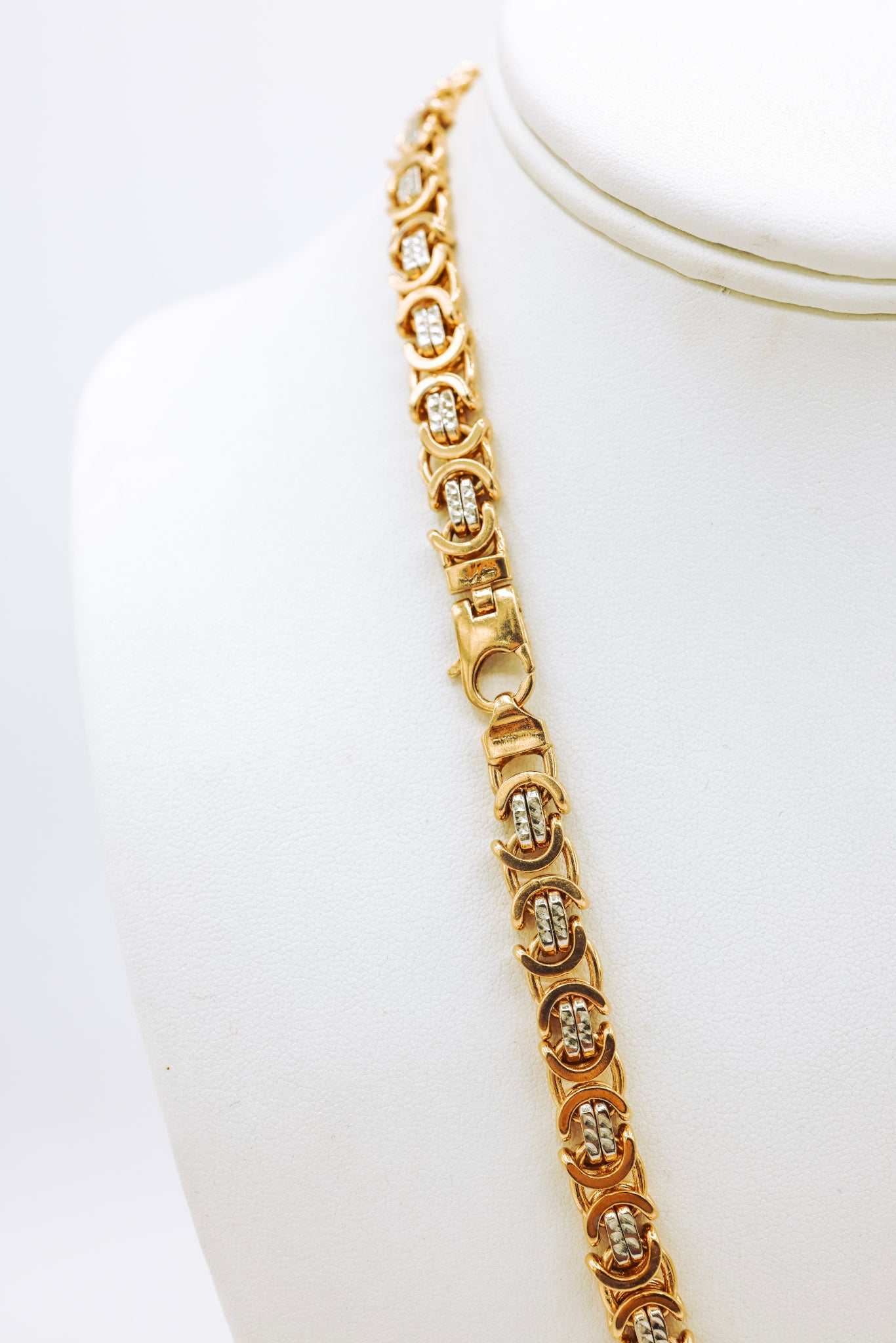 Flat Byzantine 10K Gold 22 inch 92G