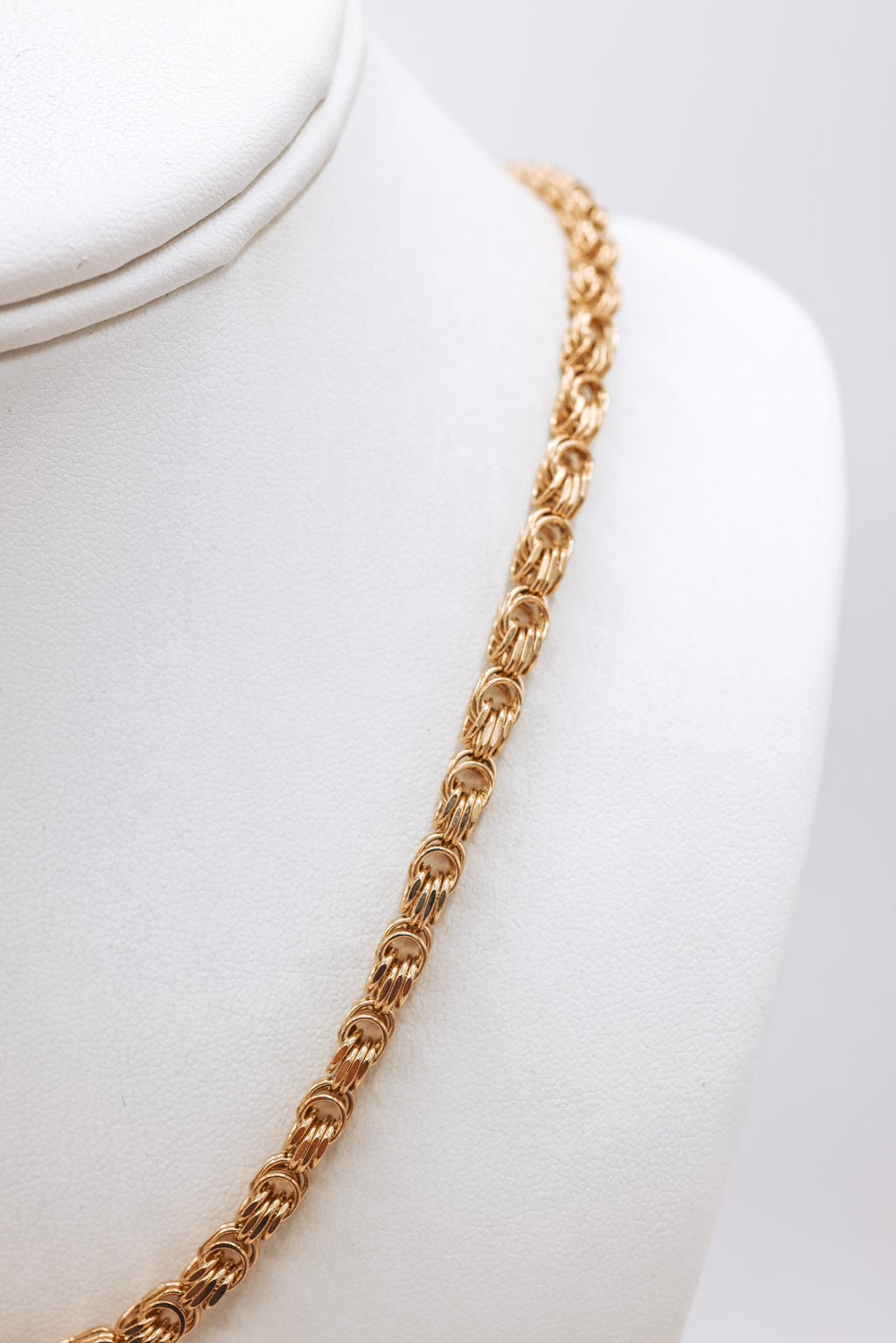 10K Gold Byzantine 24 Inches Chain