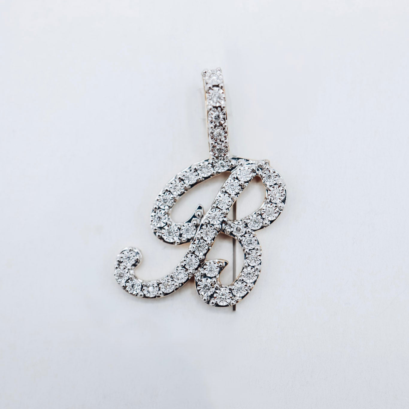 10K Letter Cursive B Initial 0.27CTW Diamond Charm