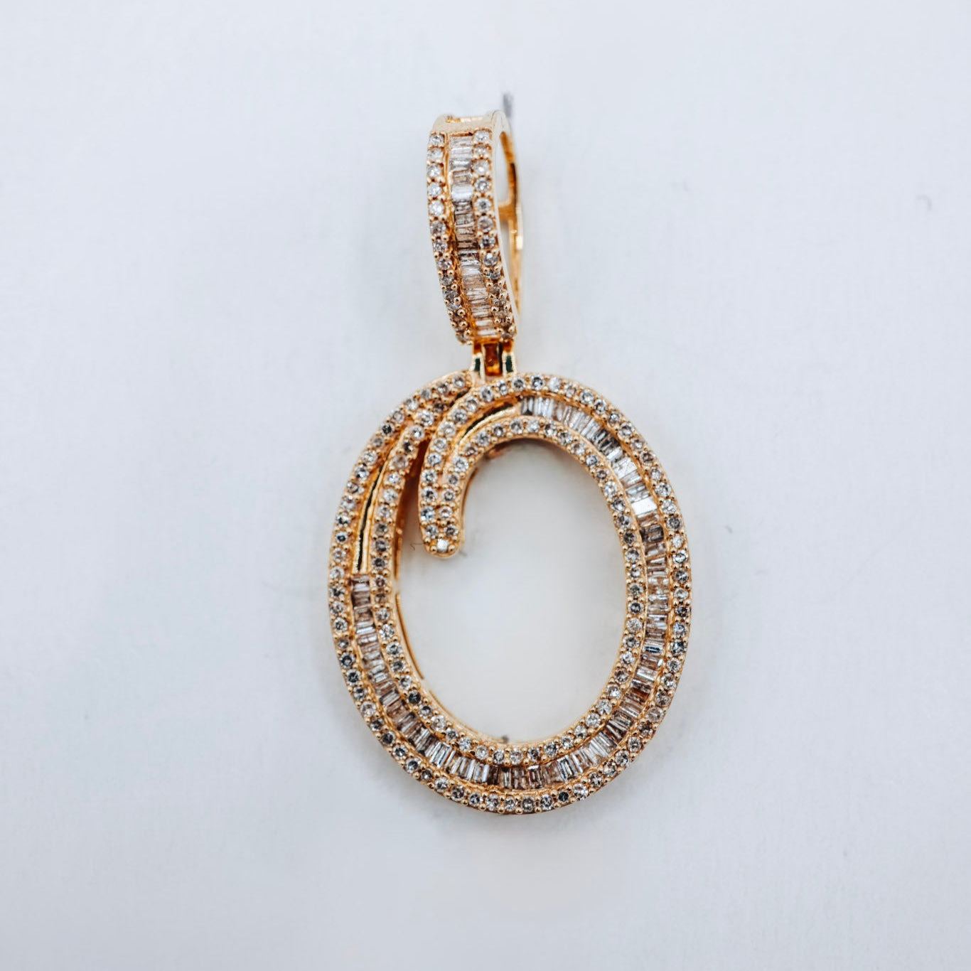 10K Letter Cursive O Initial 0.81CTW Diamond Charm