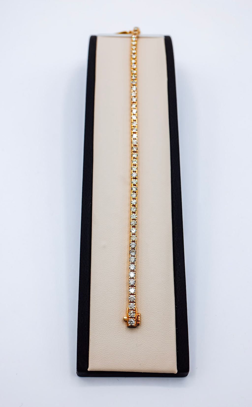 14K 5.74CTW Yellow Gold Tennis Diamond Bracelet