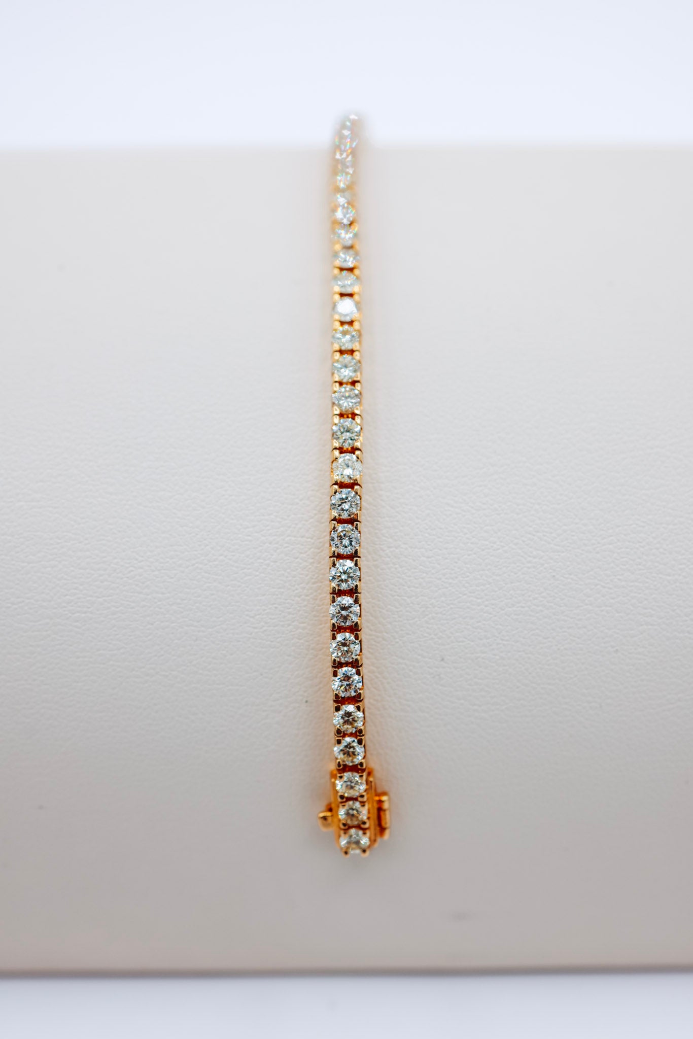 14K 5.74CTW Yellow Gold Tennis Diamond Bracelet